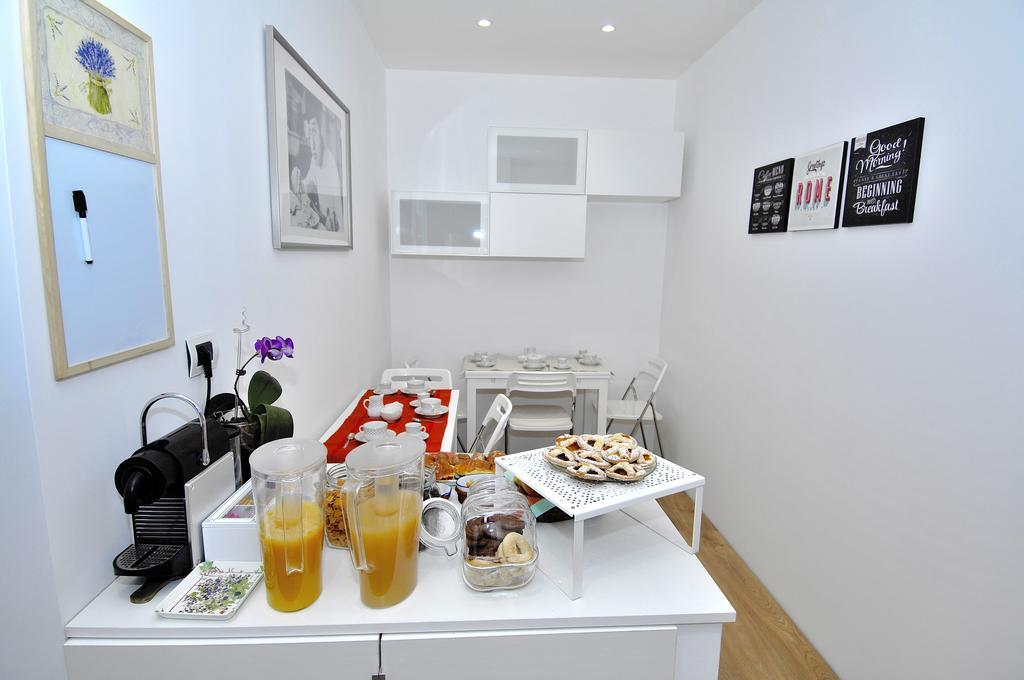 B&B Nonna Roma ภายนอก รูปภาพ
